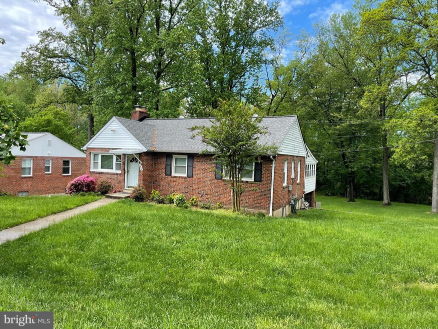 2116 Greenwich St, Falls Church, VA 22043 - photo 1