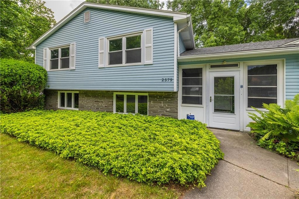 2579 Browncroft Blvd, Rochester, NY 14625