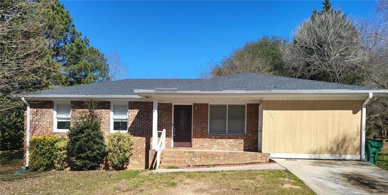 129 Ashwood Way, Winder, GA 30680 - photo 1