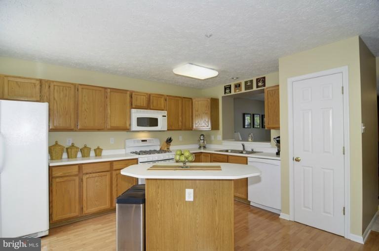 6154 Starburn Path, Columbia, MD 21045 - photo 1