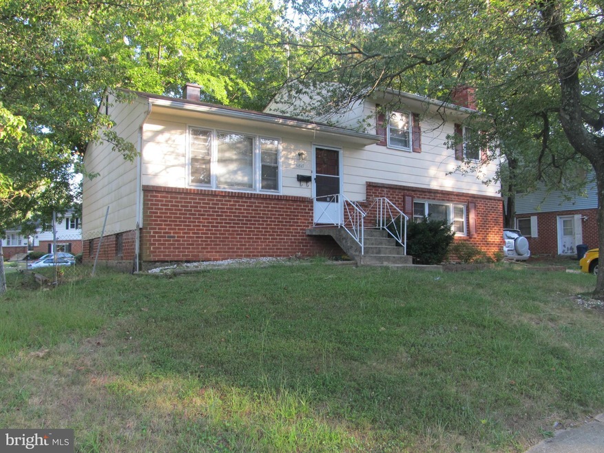 6817 Elbrook Rd, Lanham, MD 20706 - photo 1