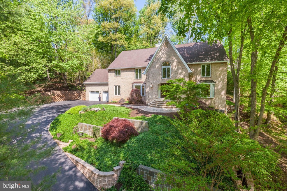 8009 Bradley Blvd, Bethesda, MD 20817 - photo 1