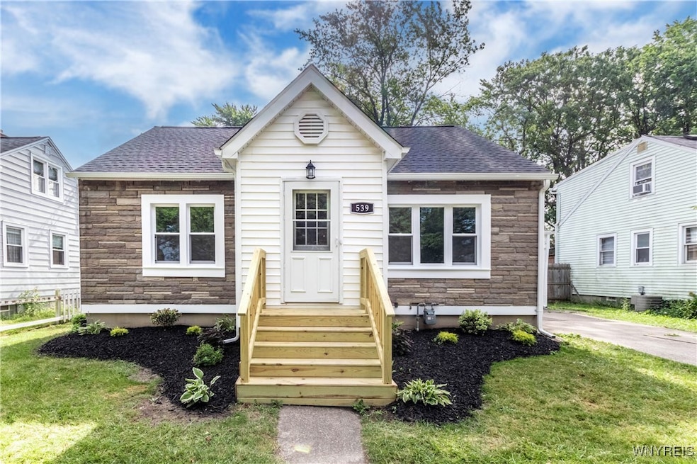 539 Windermere Blvd, Buffalo, NY 14226 - photo 1