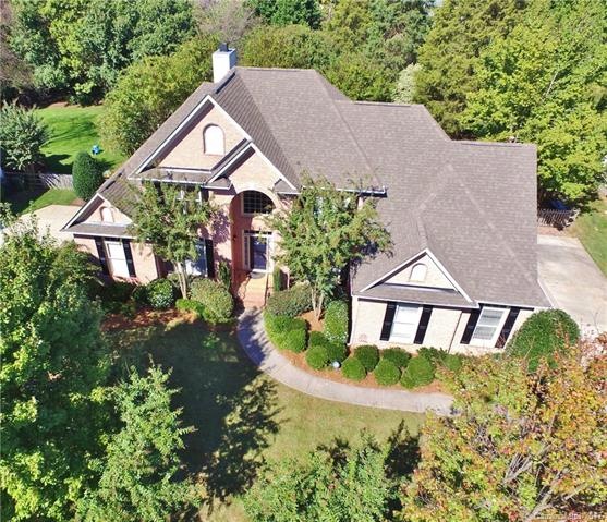 Gorgeous John Wieland Home in The Hamptons on a pr
