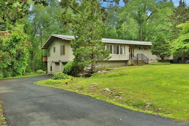 25 S Park Terrace, Congers, NY 10920 - photo 1