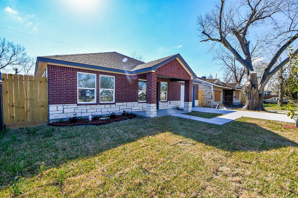 7221 England St, Houston, TX 77021 - photo 1