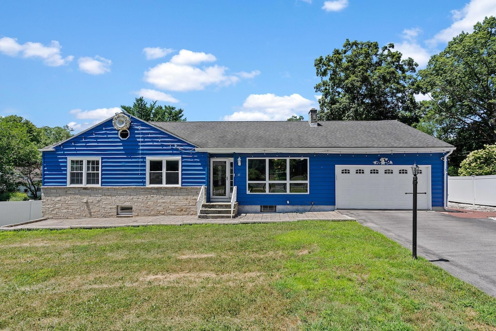 51 Loockerman Ave, Poughkeepsie, NY 12601 - photo 1