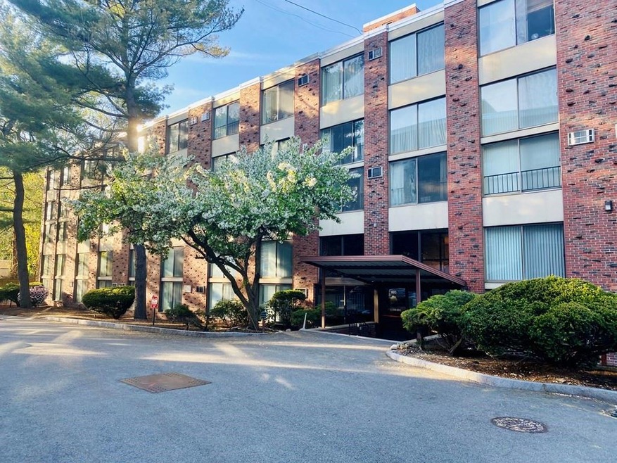 993 Mass Ave unit 203, Arlington, MA 02476 - photo 1