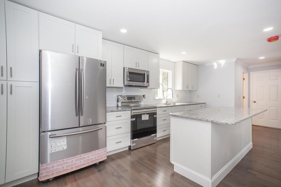 13 Lakeshore Dr, Fiskdale, MA 01518 - photo 1