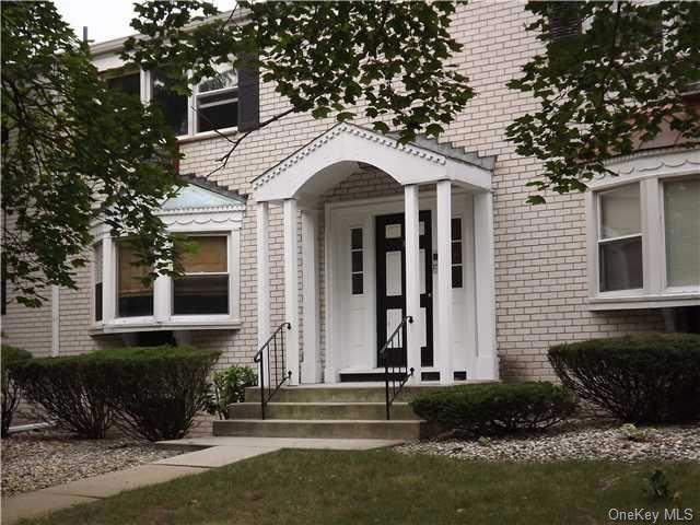 6 Essex Ln unit 2104, Suffern, NY 10901 - photo 1