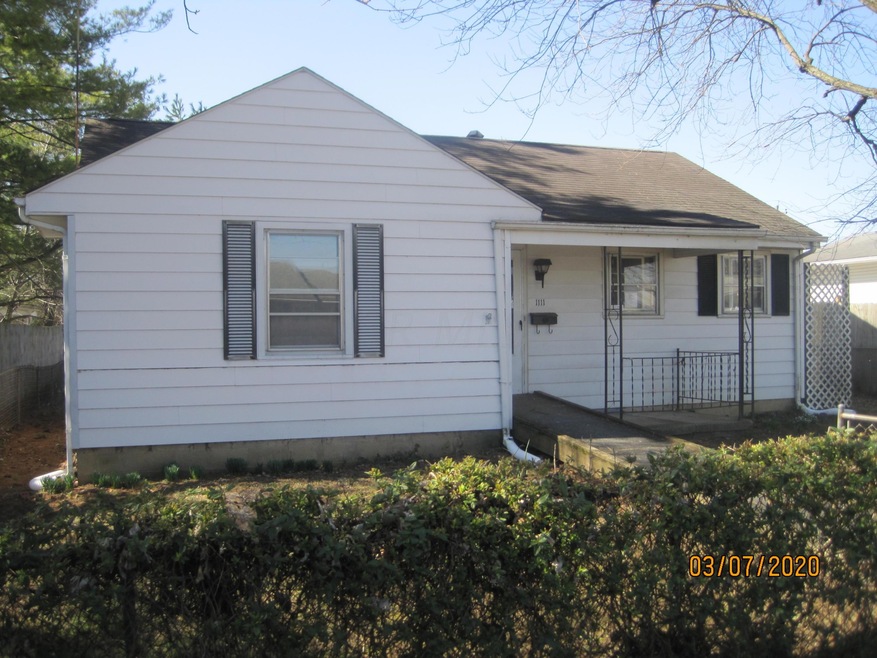 1111 Mcgraw Rd, Circleville, OH 43113 - photo 1