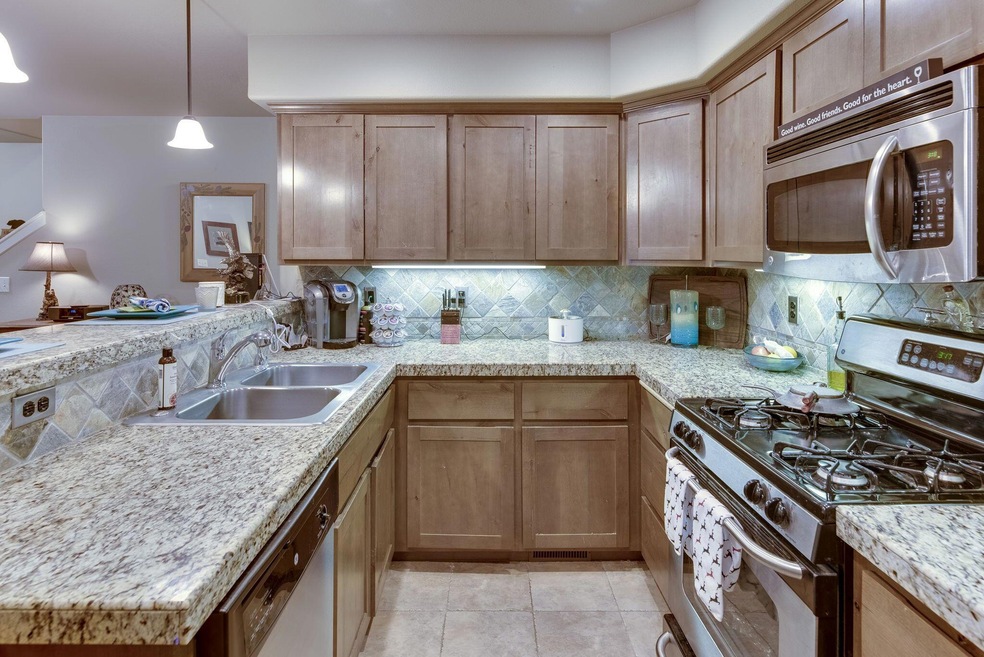 8-web-or-mls-435 NW 25th St-8