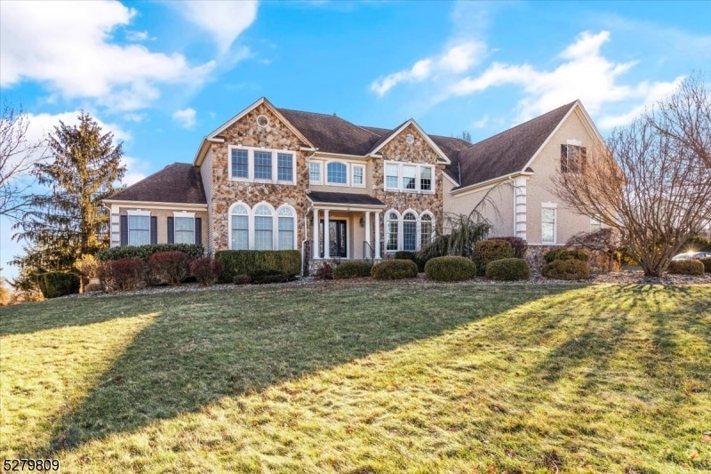 10 Edward Dr, Flemington, NJ 08822 - photo 1