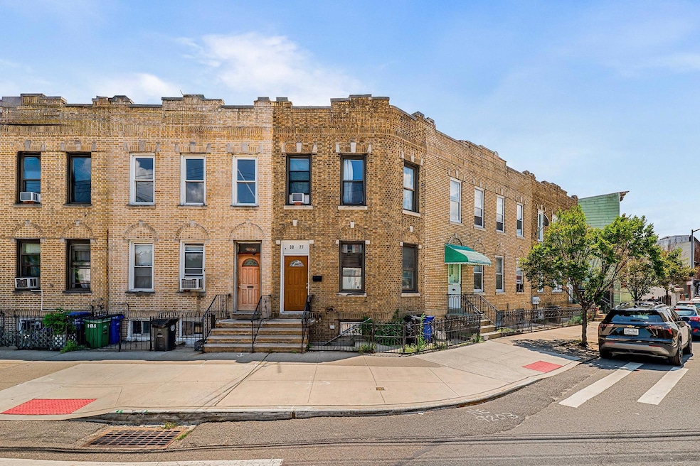 For Sale $1,200,000 • Co-Listing Agent