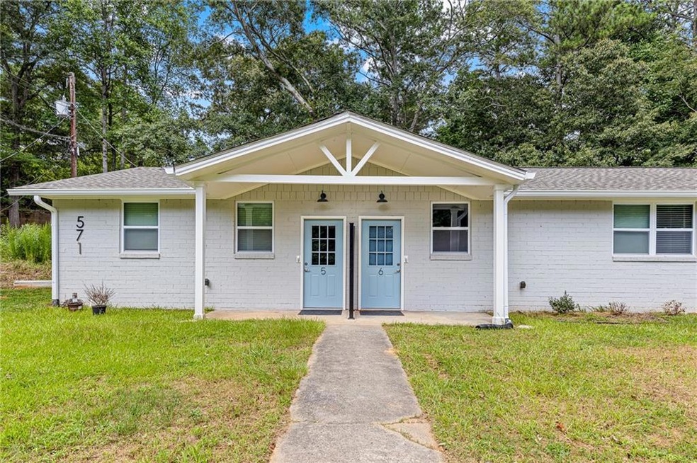 571 Eva Kennedy Rd unit 5, Suwanee, GA 30024 - photo 1