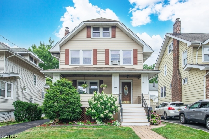 Sold $524,000 • Co-Listing Agent