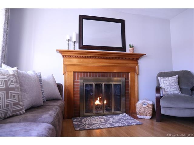 407 Clinton St, New Britain, CT 06053 - photo 1