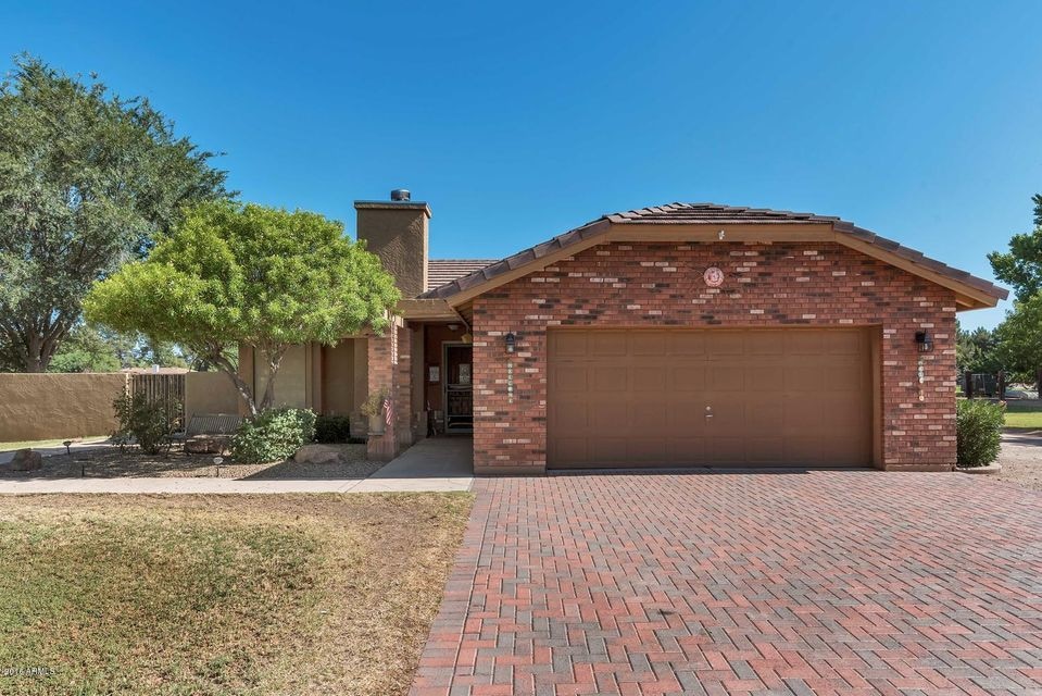 274 E Galveston St Gilbert AZ-large-004-