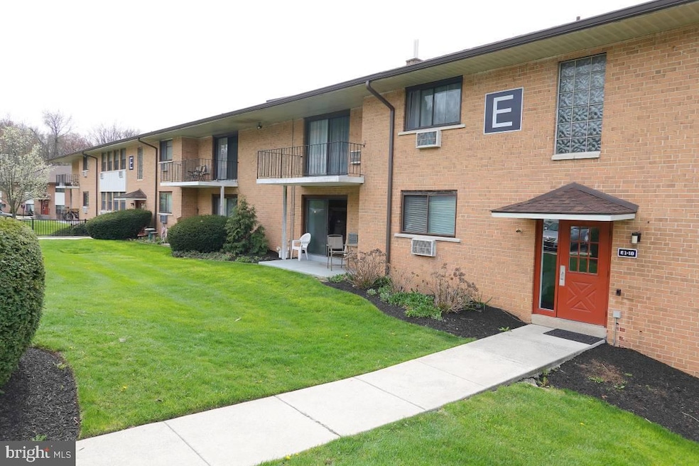 For Rent $1,440/month