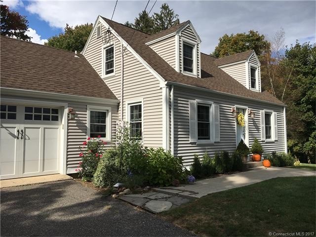 240 Judd Hill Rd, Middlebury, CT 06762 - photo 1