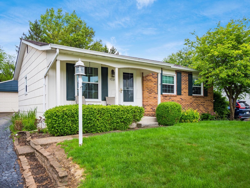 1779 Flinthill Dr, Columbus, OH 43223 - photo 1