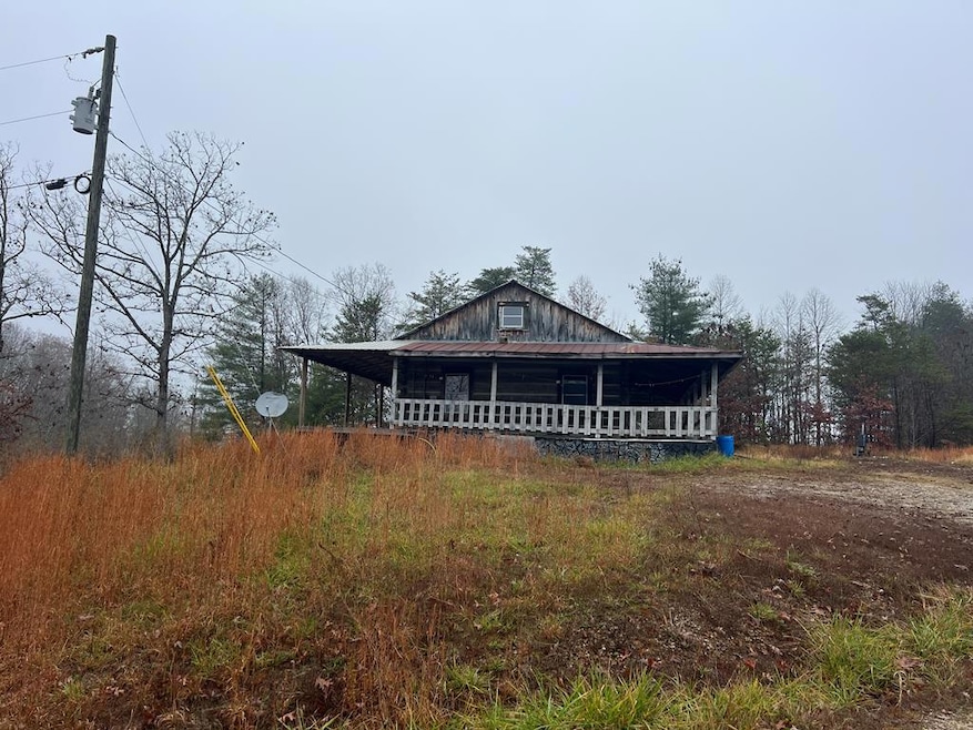 4353 Sandy Ridge Rd, Campton, KY 41301 - photo 1