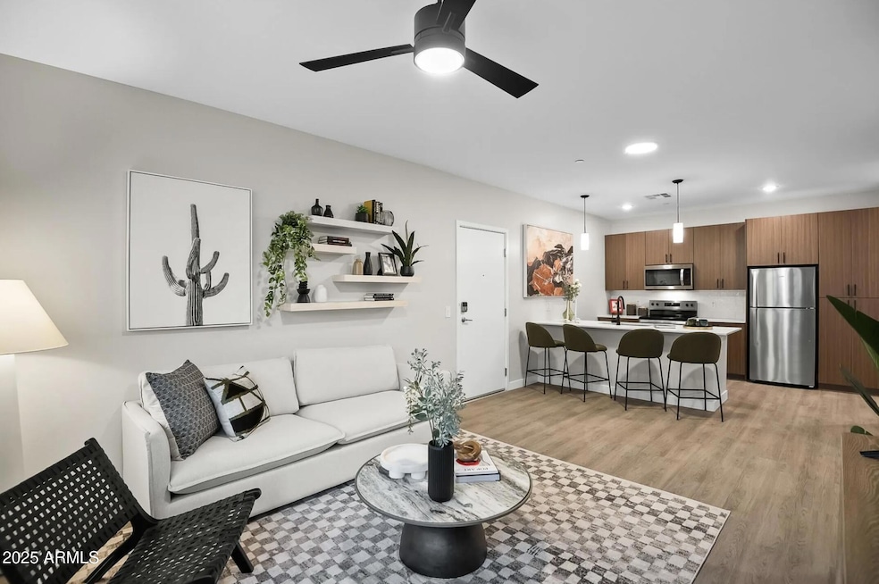 17445 W Lower Buckeye Rd unit A2, Goodyear, AZ 85338 - photo 1