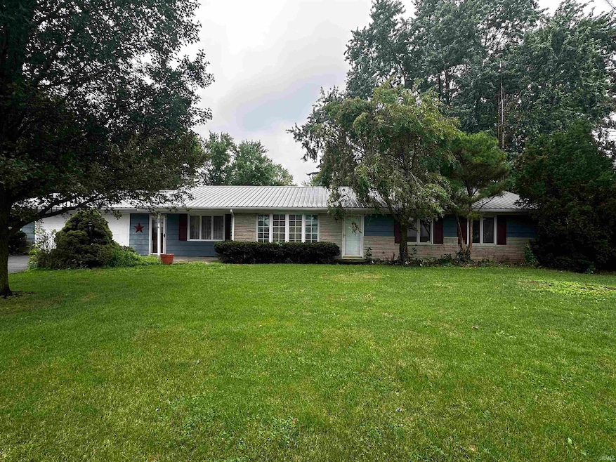 229 W Jackson St, Monroe, IN 46772 - photo 1