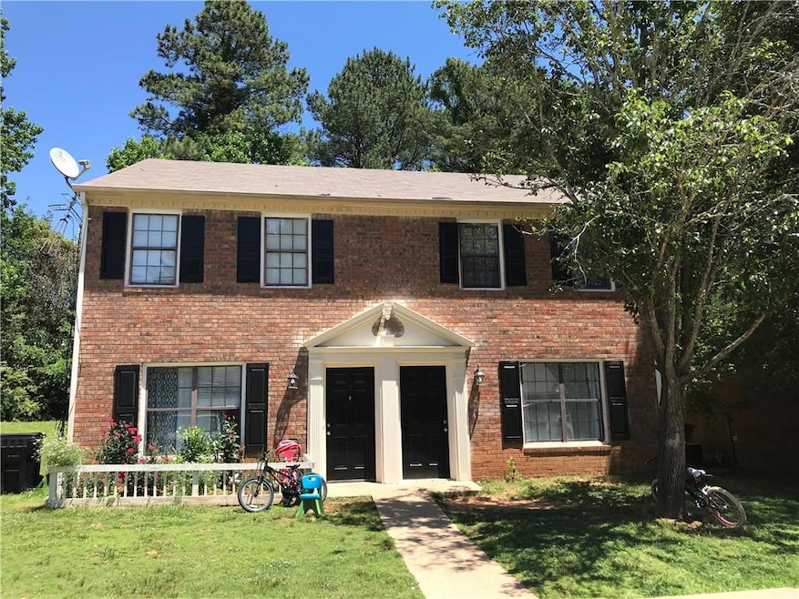 4247 Dejohns Way, Buford, GA 30518 - photo 1