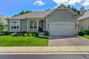 133 Lake Vista