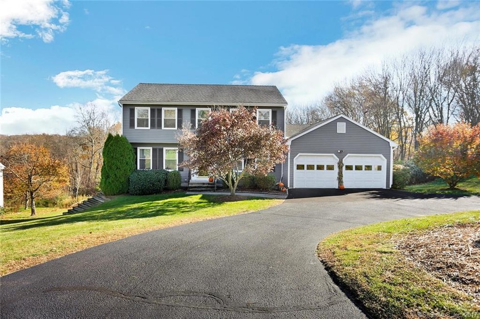 52 Stable Ridge Rd, Monroe, CT 06468 - photo 1