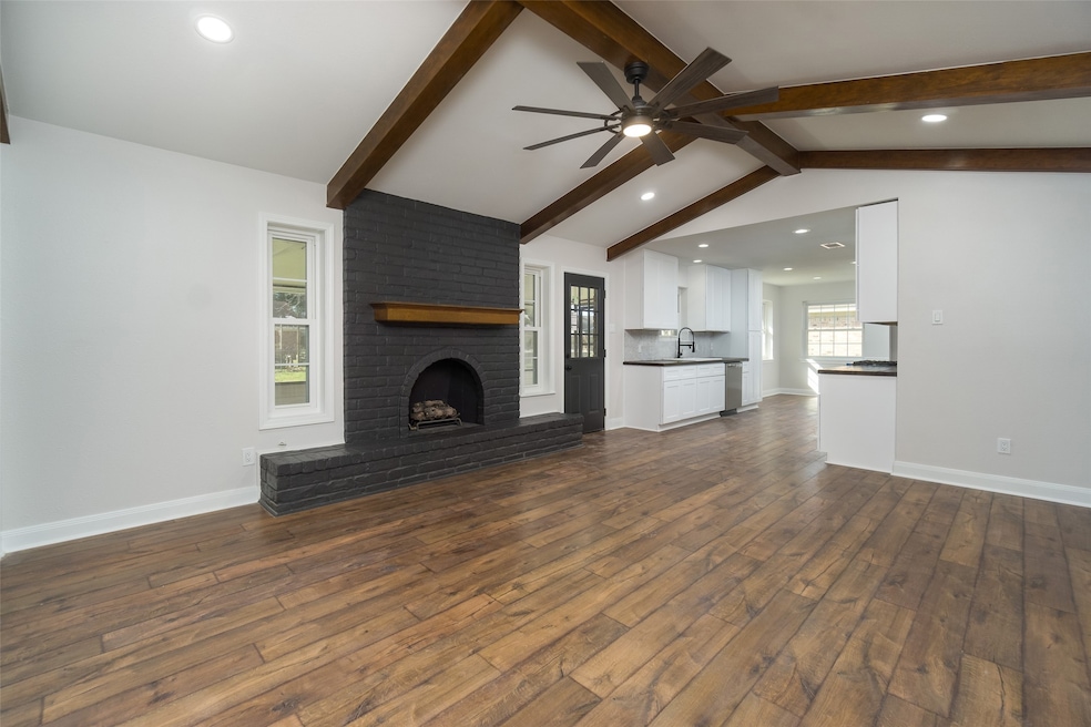 2609 Westfield St, Alvin, TX 77511 - photo 1