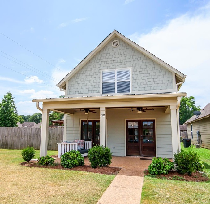 1311 Ashley's Dr, Oxford, MS 38655 - photo 1