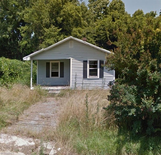 224 Lytle St, Reidsville, NC 27320 - photo 1