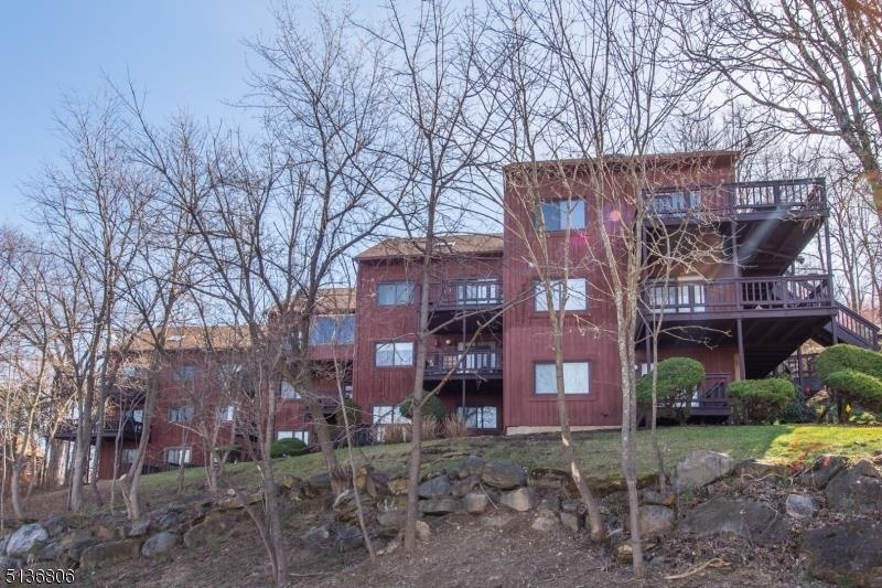 23 Wimbledon Dr unit 4, Vernon, NJ 07462 - photo 1