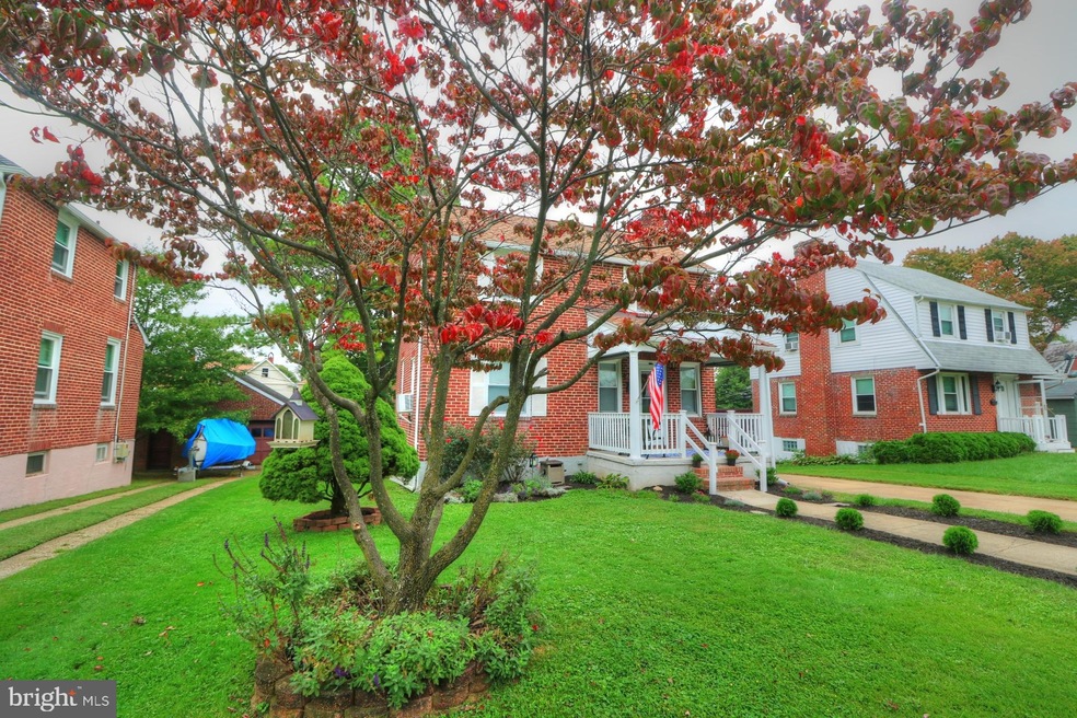 715 Devonshire Rd, Baltimore, MD 21229 - photo 1