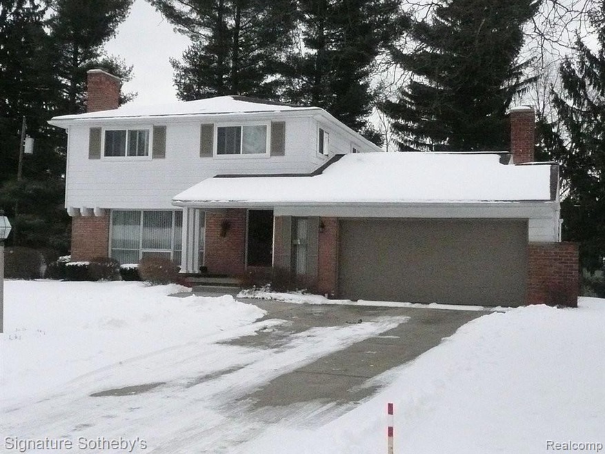 1,962 Sqft 3Br-1.5 Baths