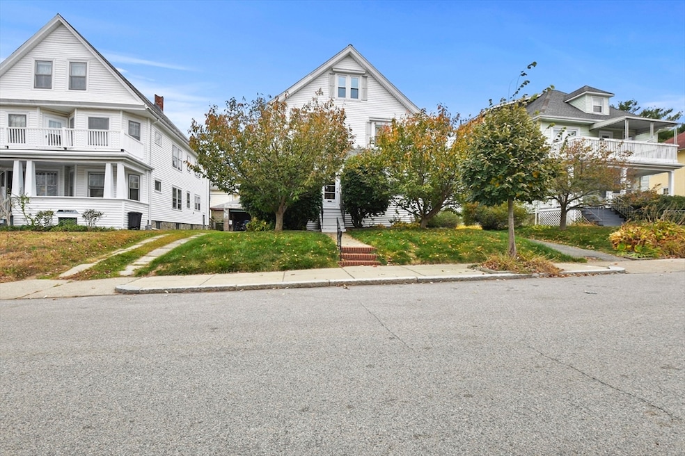 103 Manthorne Rd, West Roxbury, MA 02132 - photo 1