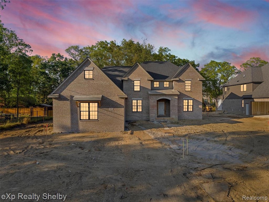 For Sale $1,229,900 • Co-Listing Agent