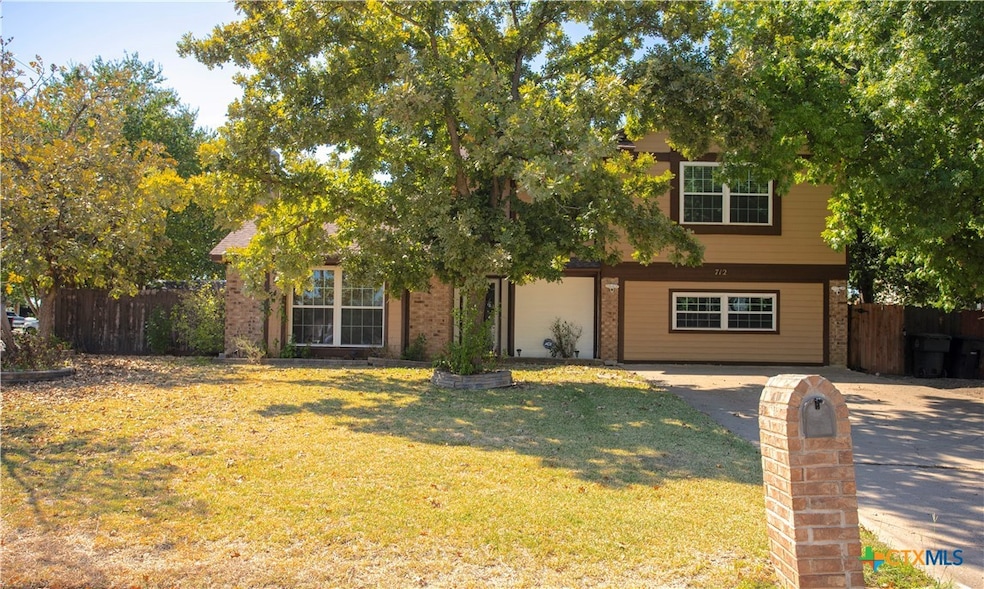 For Sale $309,500 • Co-Listing Agent