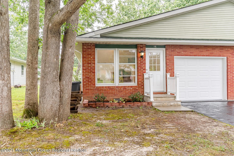 15 Sycamore Access Rd Stafford-large-002