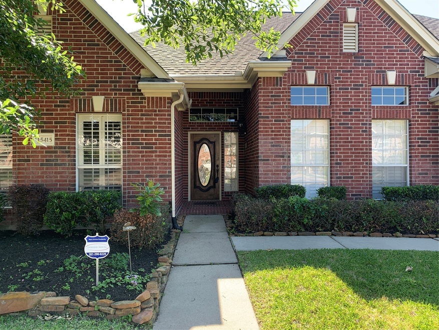 15415 Oxenford Dr, Tomball, TX 77377 - photo 1