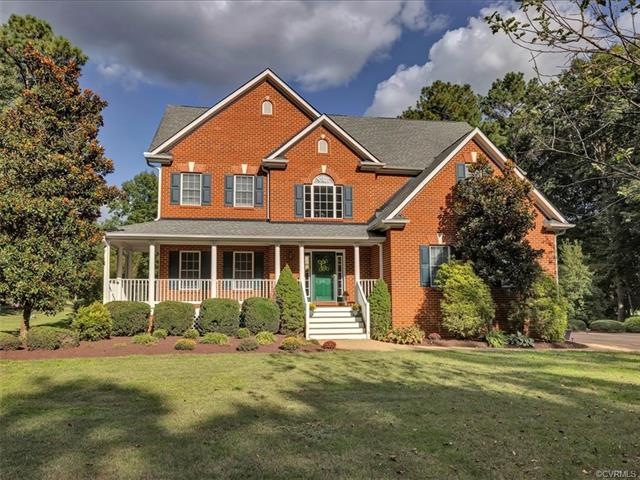 Welcome to 13413 Blue Heron Loop!  Enjoy sitting o