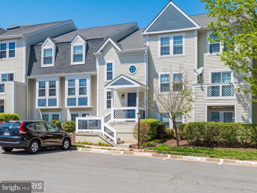 12931B Grays Pointe Rd unit 12931B, Fairfax, VA 22033 - photo 1