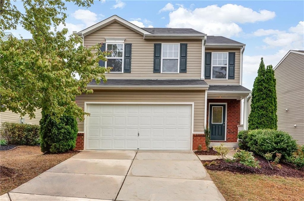 Covered patio and flat driveway