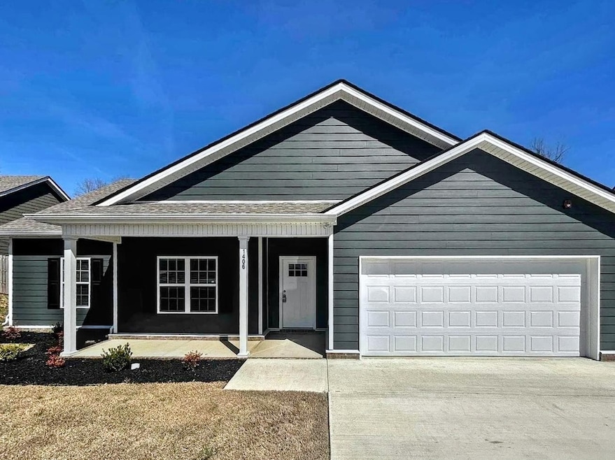 1406 Pipeline Ave, Columbia, TN 38401 - photo 1