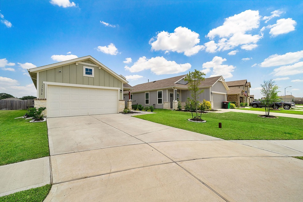 17878 Planted Orchard Dr, Hockley, TX 77447 - photo 1