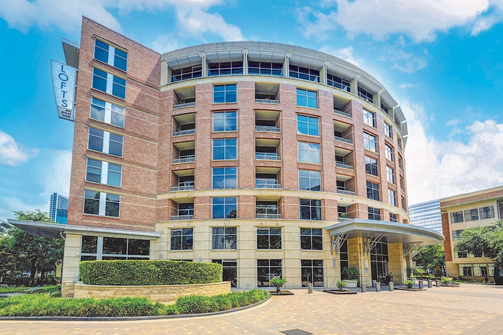 Welcome to The Lofts on Post Oak at 1901 Post Oak Blvd. #3604. Perfect “lock and leave” 1 bedroom/1 bath unit overlooking the pool from the 3rd floor. Assigned parking spot in the garage plus amenities of 6 pools, theater room, party/kitchen space, gym, concierge/valet and dog park.