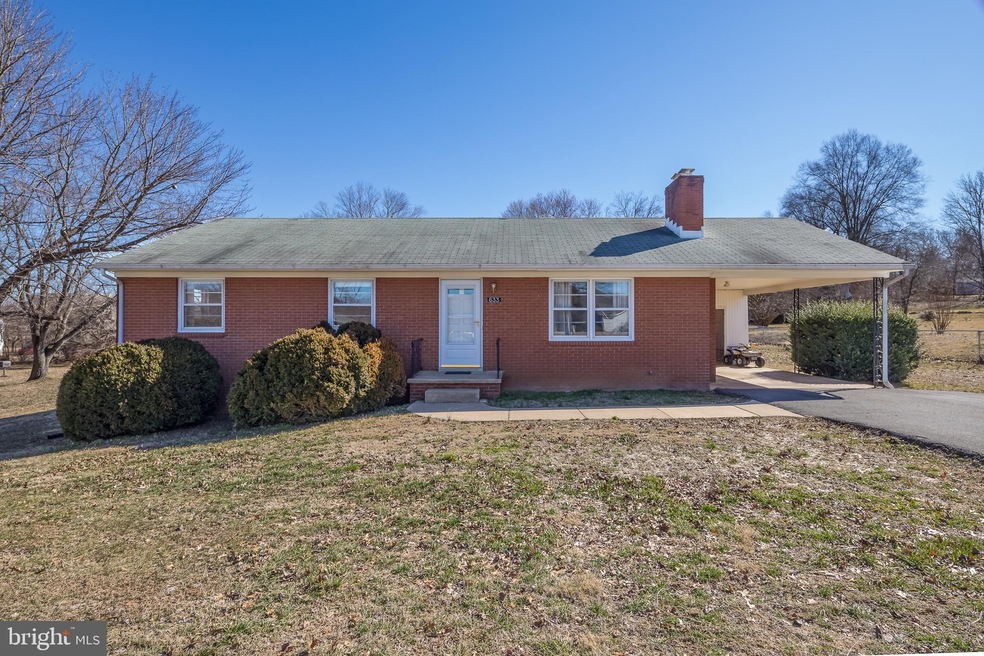 633 Foxcroft Rd, Warrenton, VA 20186 - photo 1