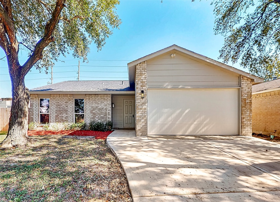 6838 Loch Langham Dr, Houston, TX 77084 - photo 1